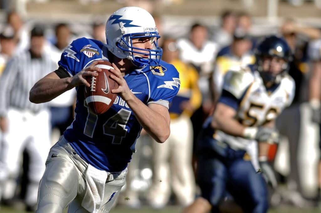 Sport injuries can occur while playing football and treatment by a sports medicine chiropractor is ideal.